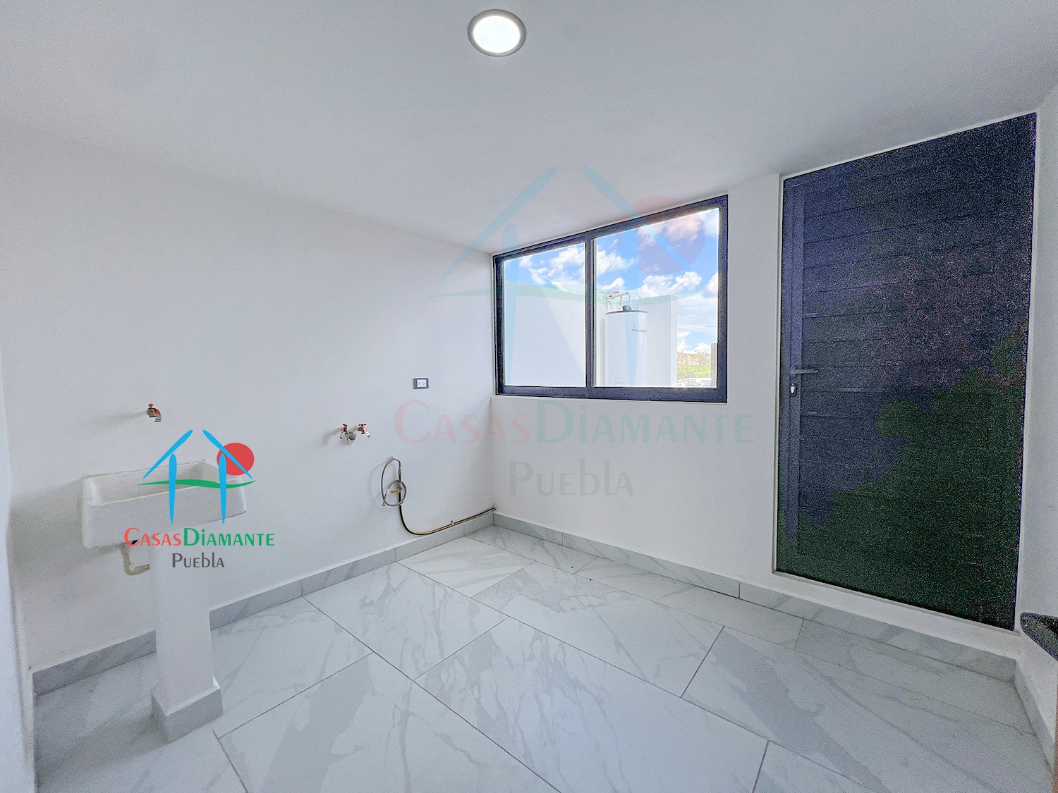 Parque Aguascalientes Casa Palma E - Área de lavandería 2